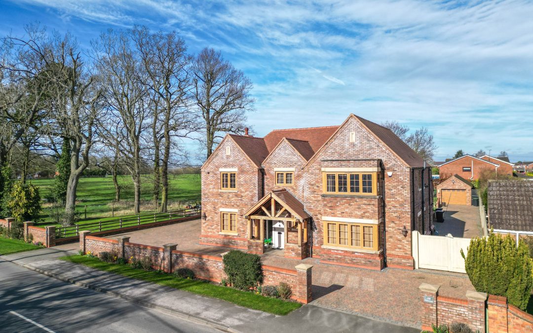 Weston Lane, Bulkington, CV12