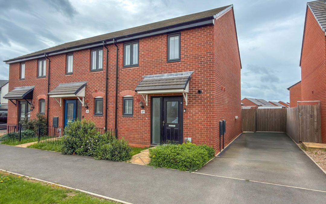 Hayloft Way, Nuneaton, CV11